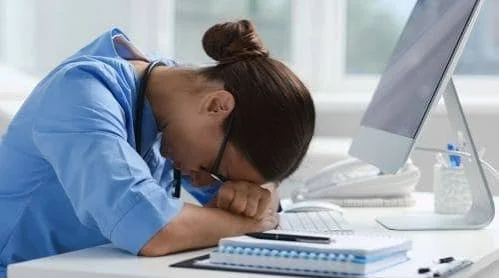 What 40 Years of Nursing Taught Me About Why Smart Nurses Struggle — On the Test and On the Floor