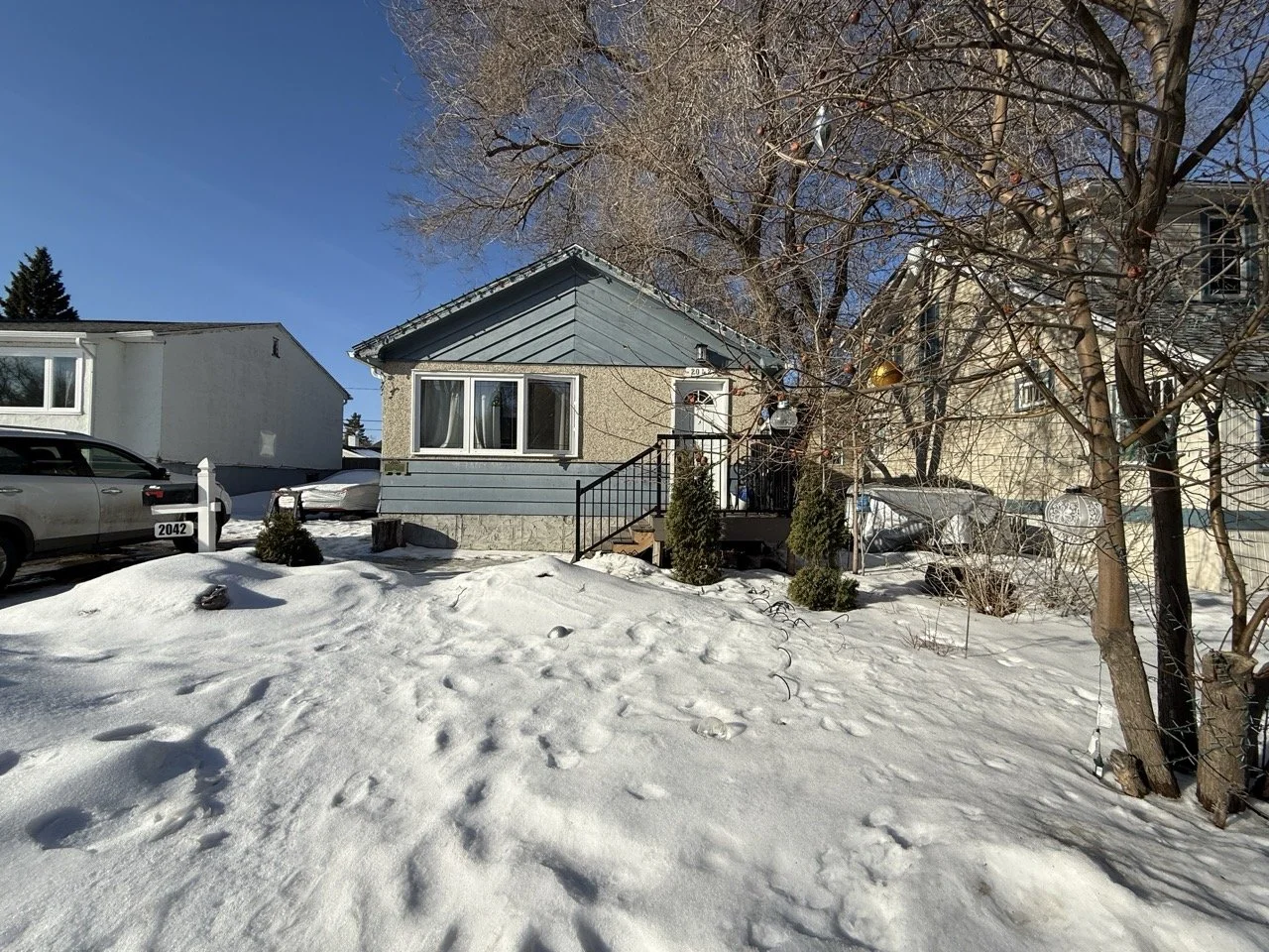 2042 Wascana Street (Cathedral)