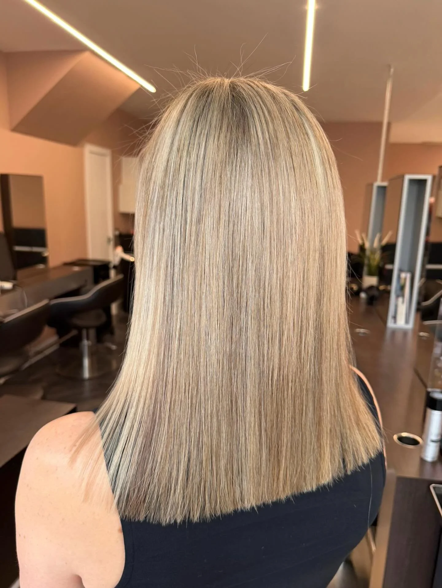 Seamless blondes always ✨

Created by our senior stylist Shannen🤍
📞 01689898909 now to book in! 

#blonde #blondehair #hair #hairsalon #pettswood