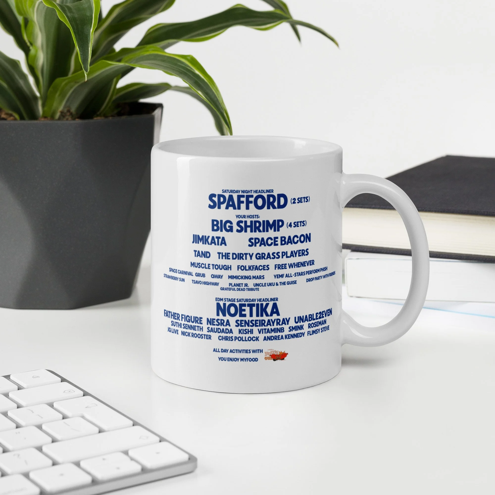white-glossy-mug-white-11-oz-office-environment-6aa0221a9fd22.jpg