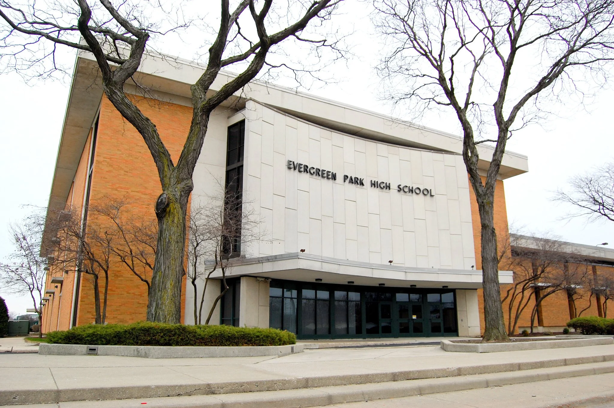 Street View of Evergreen Park Community High School at 9901 S Kedzie Ave, Evergreen Park, IL 60805