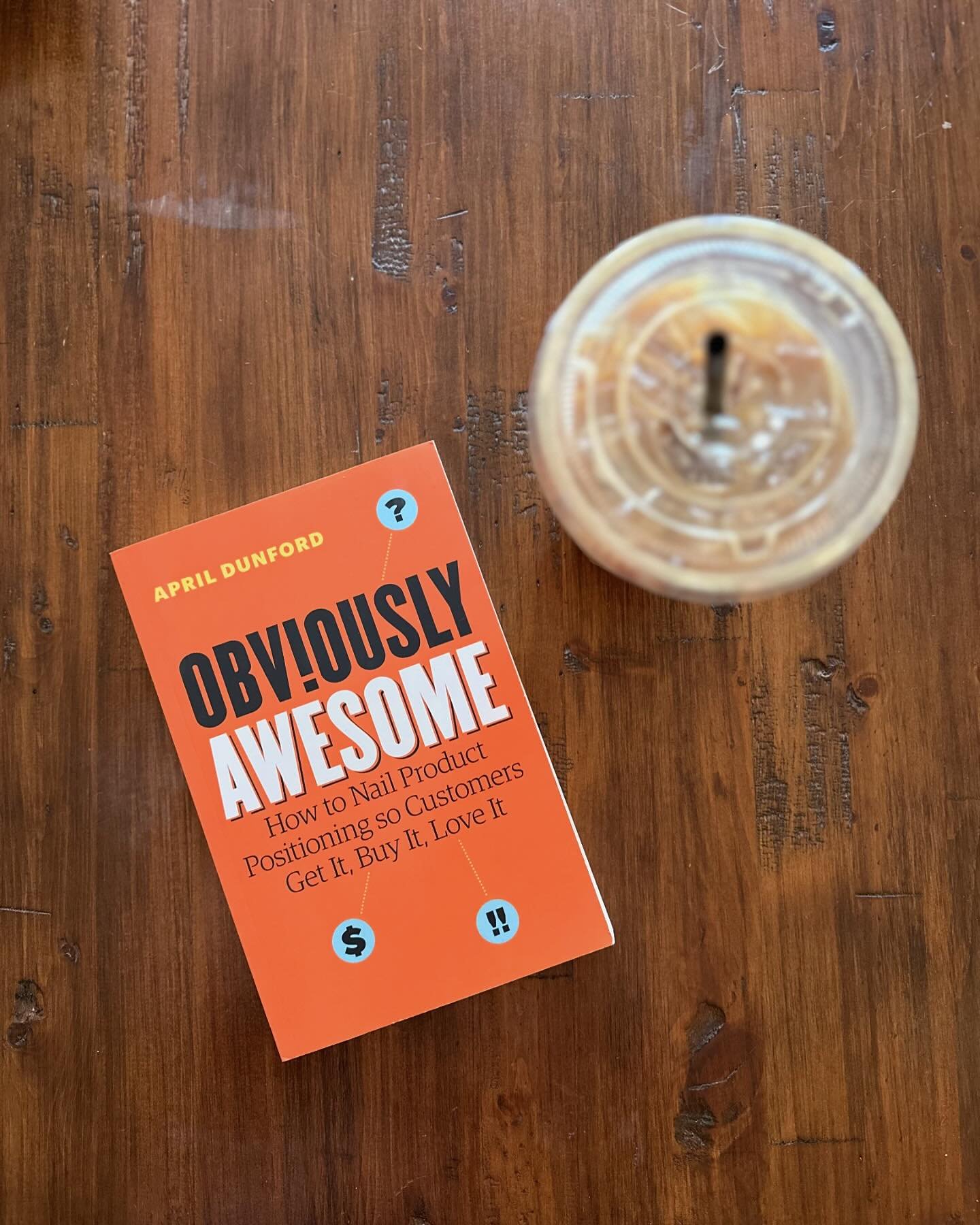 If you read (or listen) one book on positioning, make it @aprildunford&rsquo;s Obviously Awesome. 

I&rsquo;m late to the April Dunford fan club, but I&rsquo;m here now thanks to the recommendations from so many other product marketers. 

I&rsquo;ve 