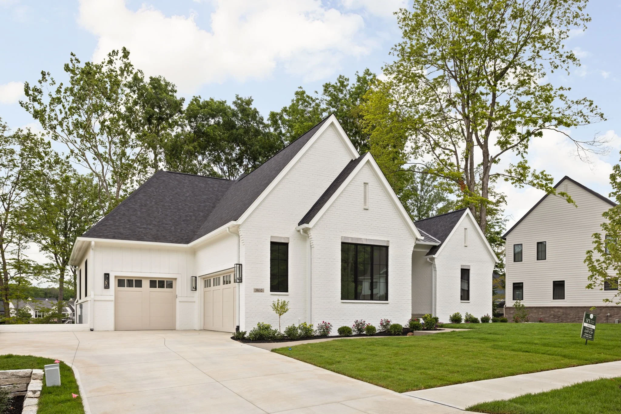 226-web-or-mls-20289-chatham-hills-blvd.jpg