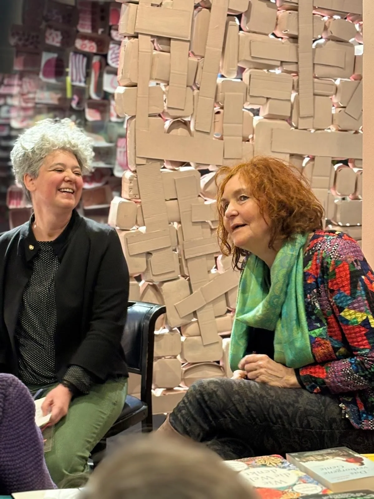 Gestern Ap&eacute;ro Nr.40 mit Mikrobiologin Christa Schleper. Was f&uuml;r ein Feuerwerk! So viele Leidenschaft, Begeisterung, Leben und Mikroorganismen! Es war toll, Danke Christa!
Das Eventprogramm rund um das Thema &bdquo;Staunen in der Wissensch