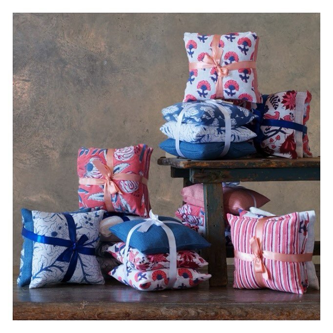 Nouvelle%20collection%20LES%20INDIENNES%20-%20Part%201%20Une%20collection%20de%2012%20tissus%20exclusifs%20inspir%C3%A9s%20par%20les%20motifs%20d%E2%80%99Indiennes%20proven%C3%A7ales%20du%2018%C3%A8me%20et%2019%C3%A8me%20si%C3%A8cle%20et%20imprim%….jpg