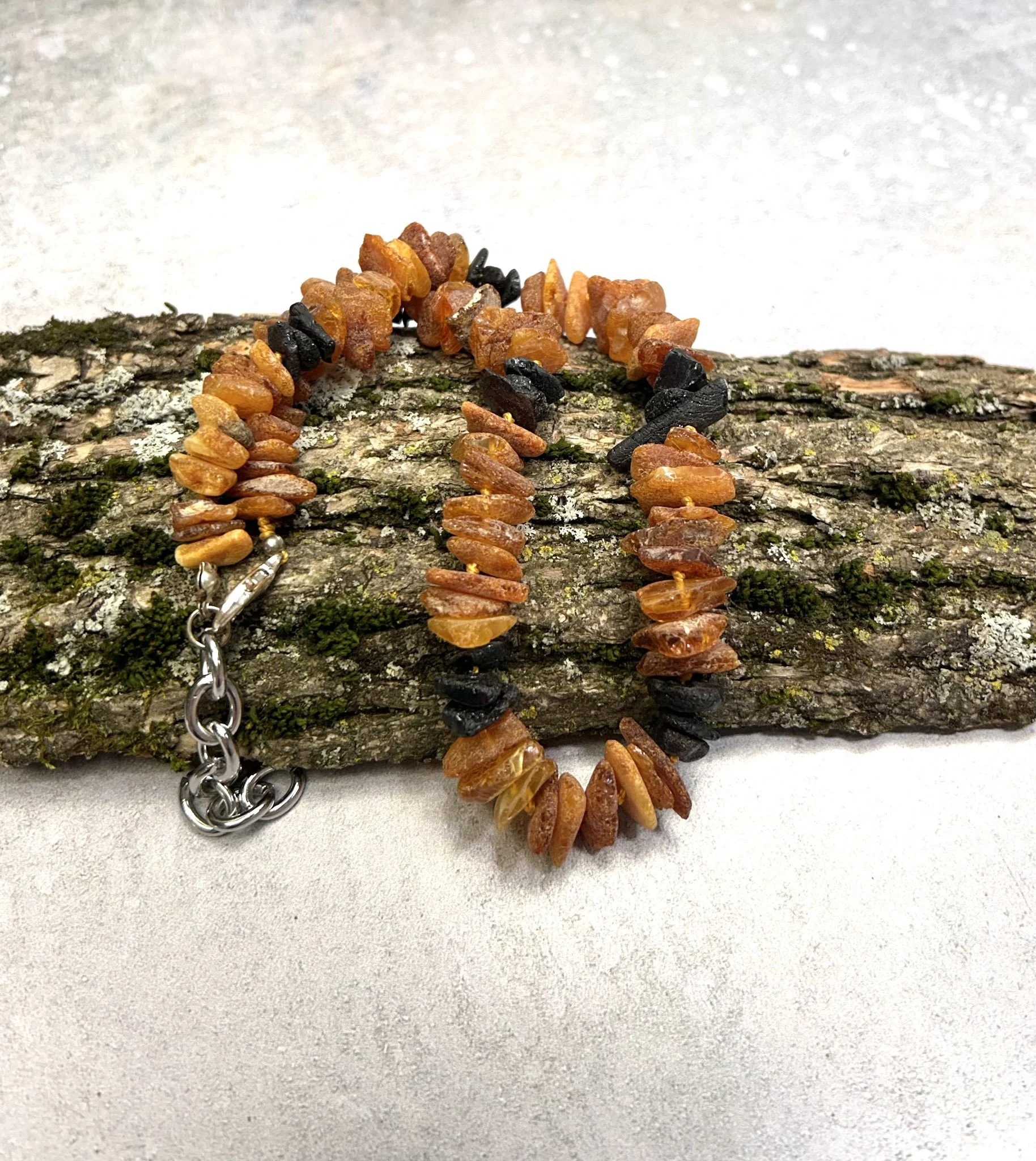 Natural Tick and Flea Repellent Baltic Amber Collar for Dogs and Cats