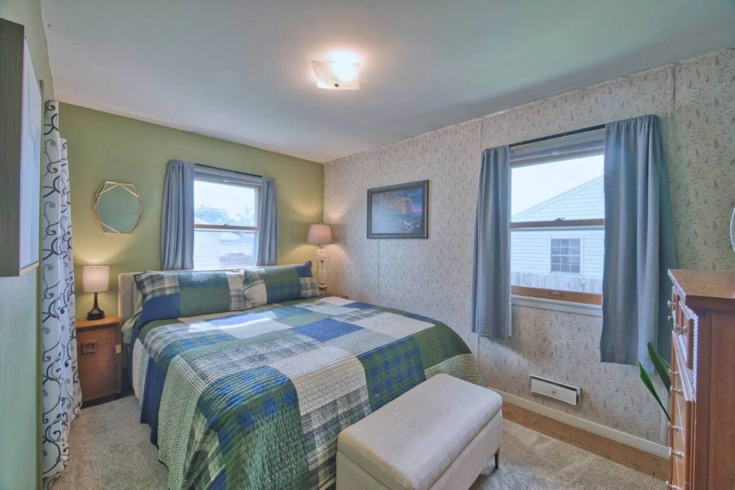 317 7th Ave N, Biwabik