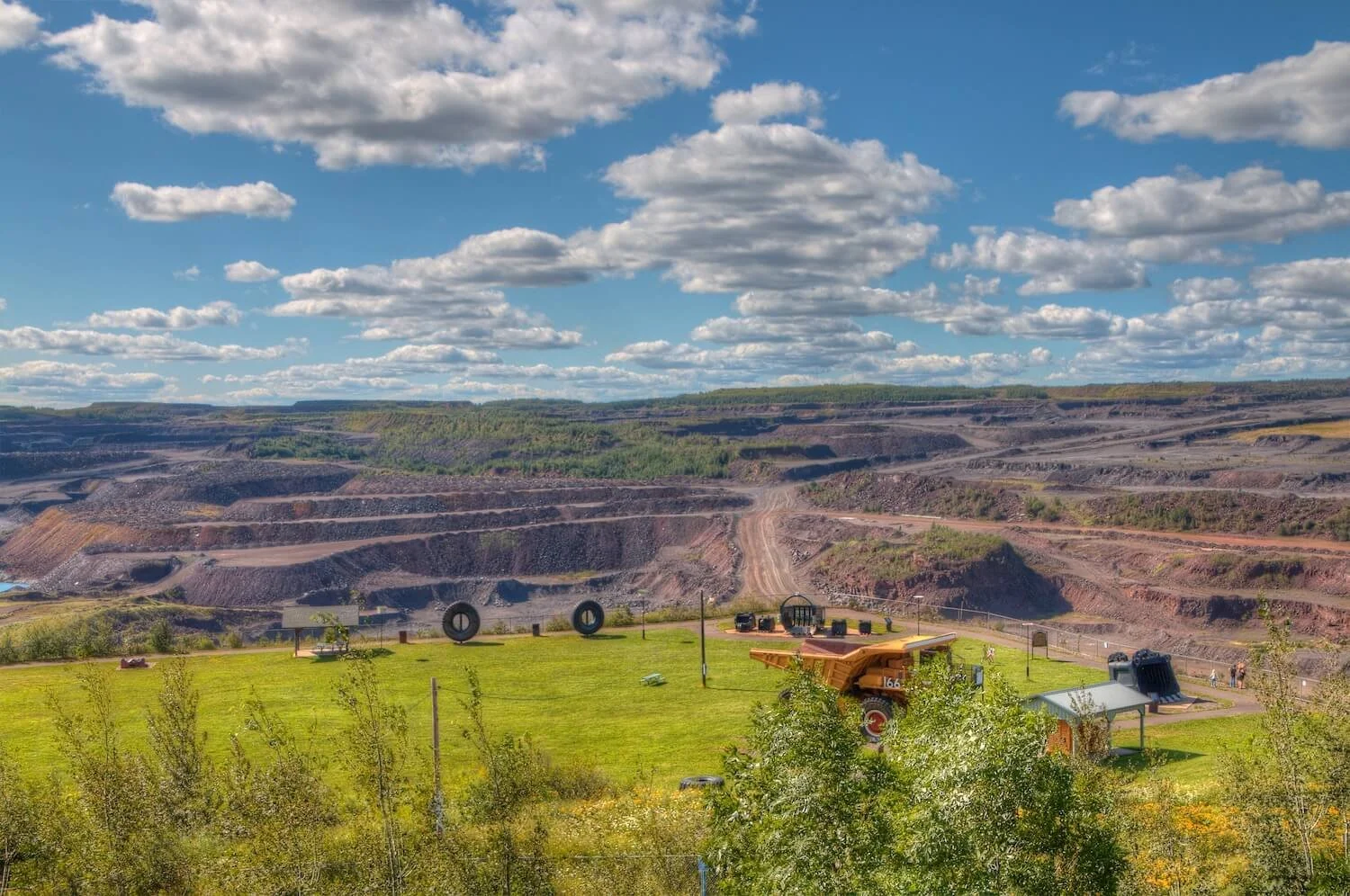 Hibbing-MN-open-mine-pit (1).jpeg