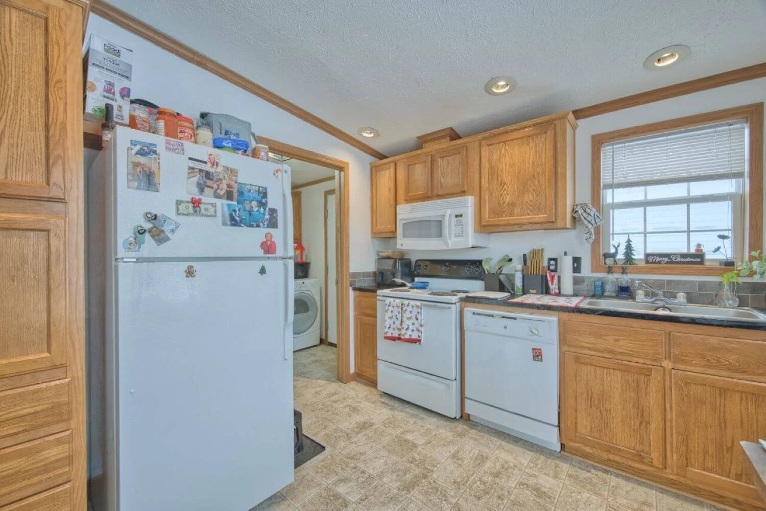 221 Deerwood Dr, Gilbert