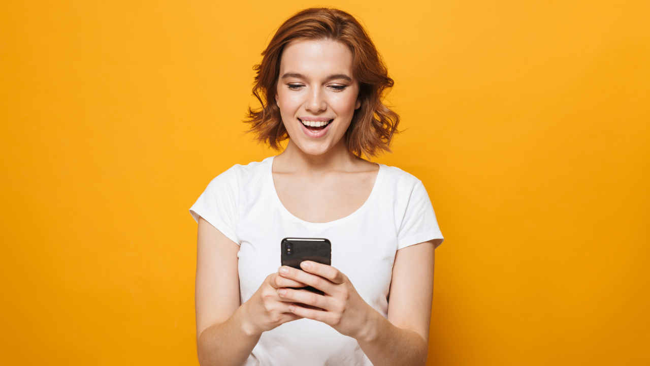 Your Home Screen Is the New Inbox: Rethinking Where Conversations Live