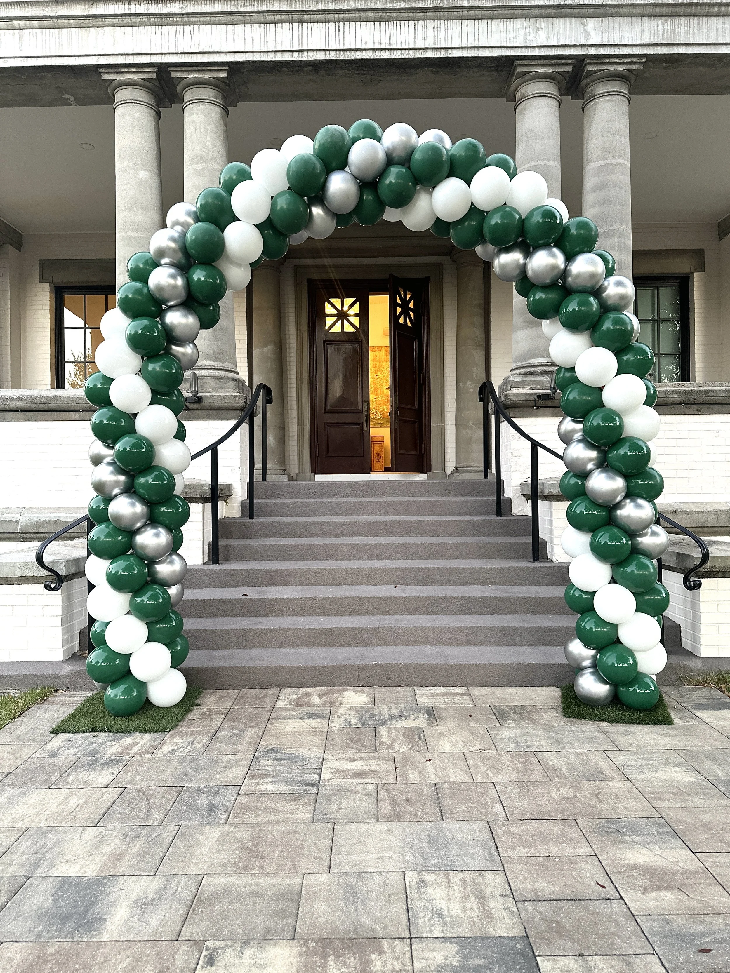 Balloon Arches