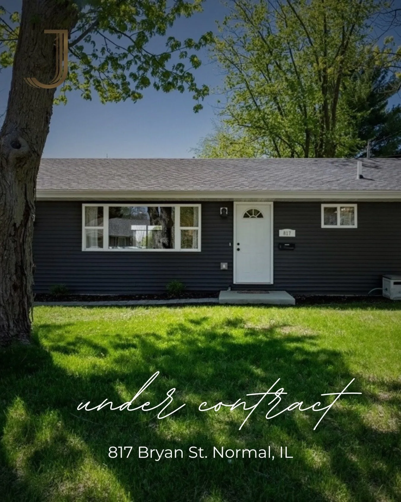 Under contract in less than 24 hours 👏✨

817 Bryan is such a beautiful home, so it&rsquo;s no surprise it didn&rsquo;t last long. From just listed to under contract in under 24 hours &mdash; the kind of result that happens when the right home meets 