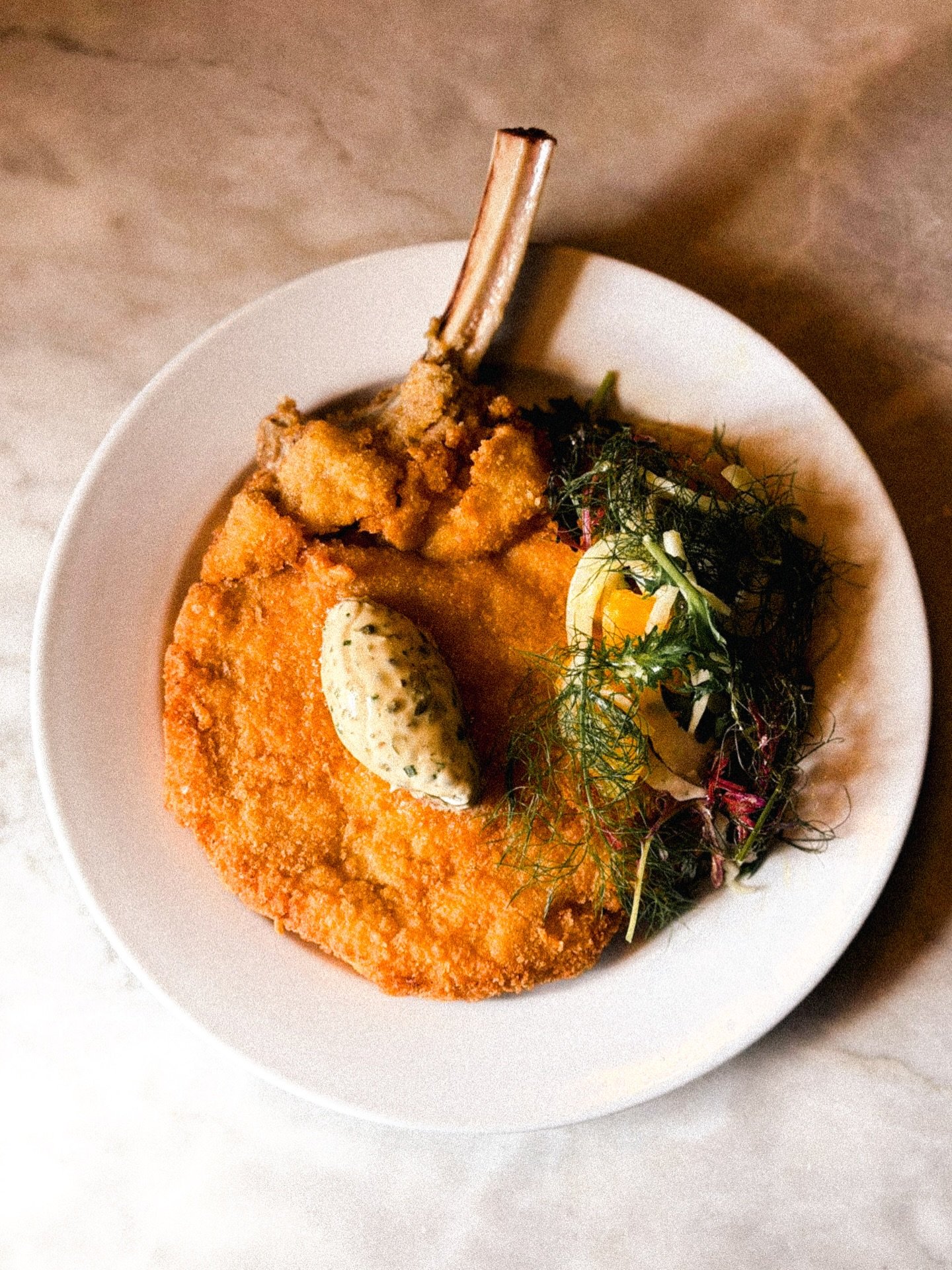 Wiener Schnitzel, Anchovy &amp; Caper Butter, Fennel &amp; Orange Salad!

On all week and not far off perfect with a glass of Muscadet or a pint of Temple Helles in the garden.

More anchovies on our grid @sudifoodie 🤗🙏 !!!