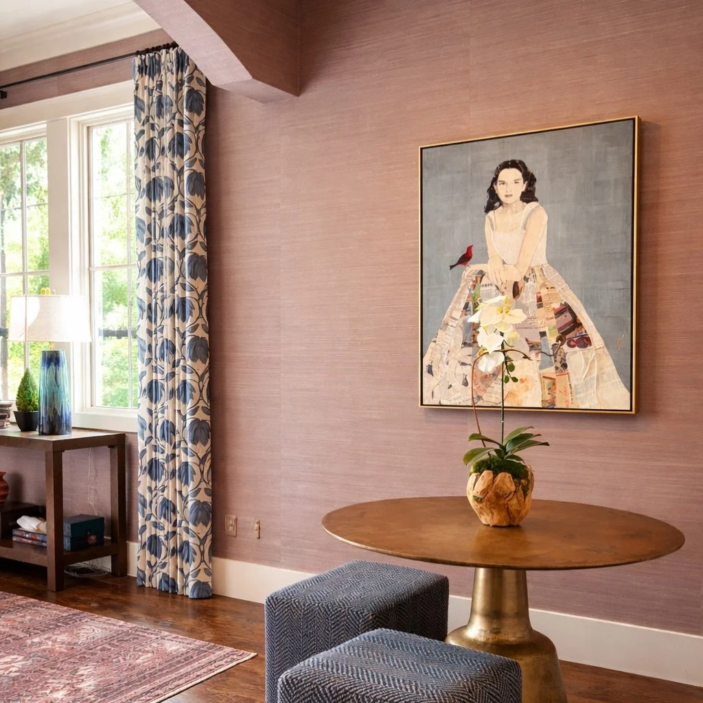 Flora at home. There&rsquo;s something so special about seeing a piece settle into its space, especially when it feels this natural. I love how the rose wallpaper pulls out the dusty sienna in her skirt.
#nashvilleartist #nashvilleart #paperartist #r