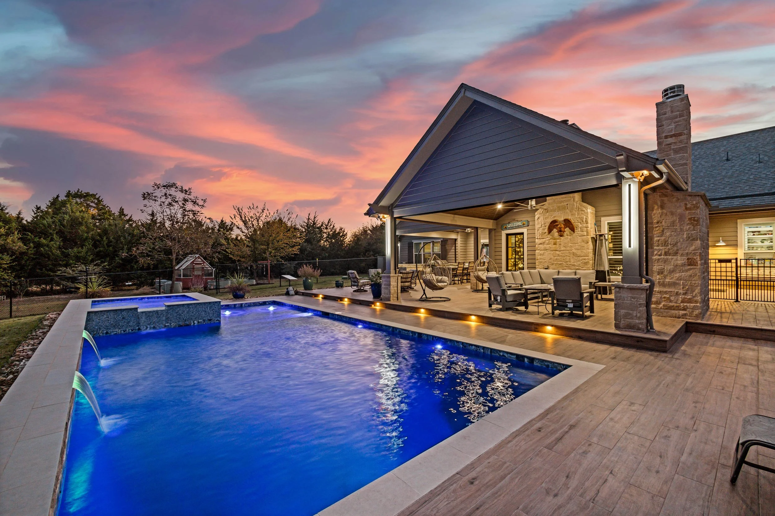 Custom Outdoor Living Projects in Dallas-Fort Worth
