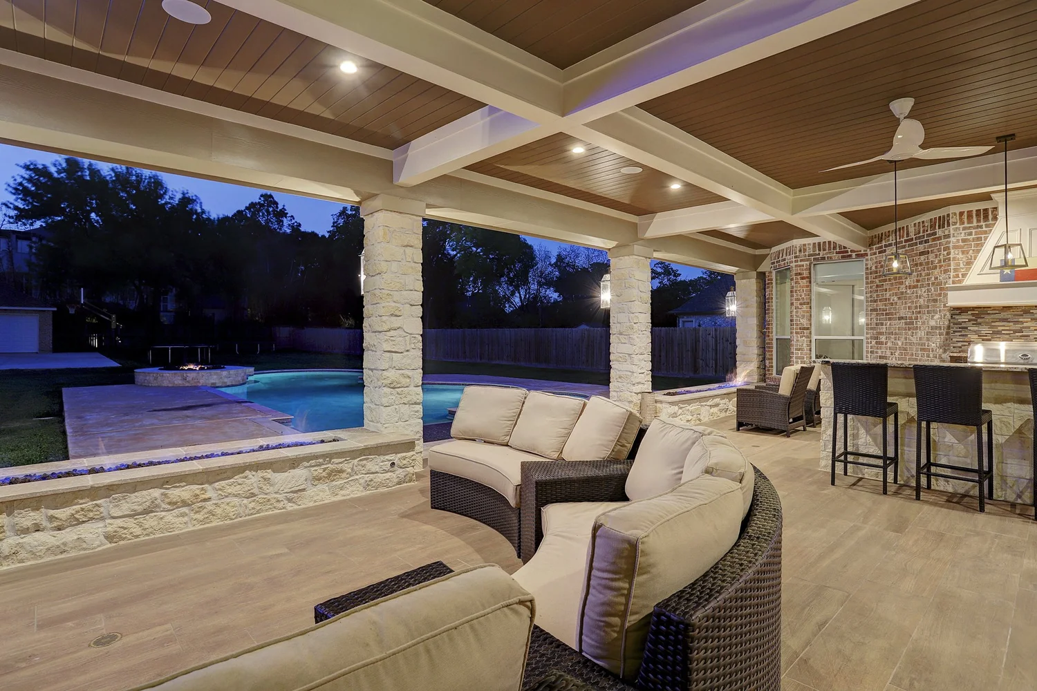 Luxury Patio Cover with Outdoor Kitchen, Raised Bar, Fire Features ...