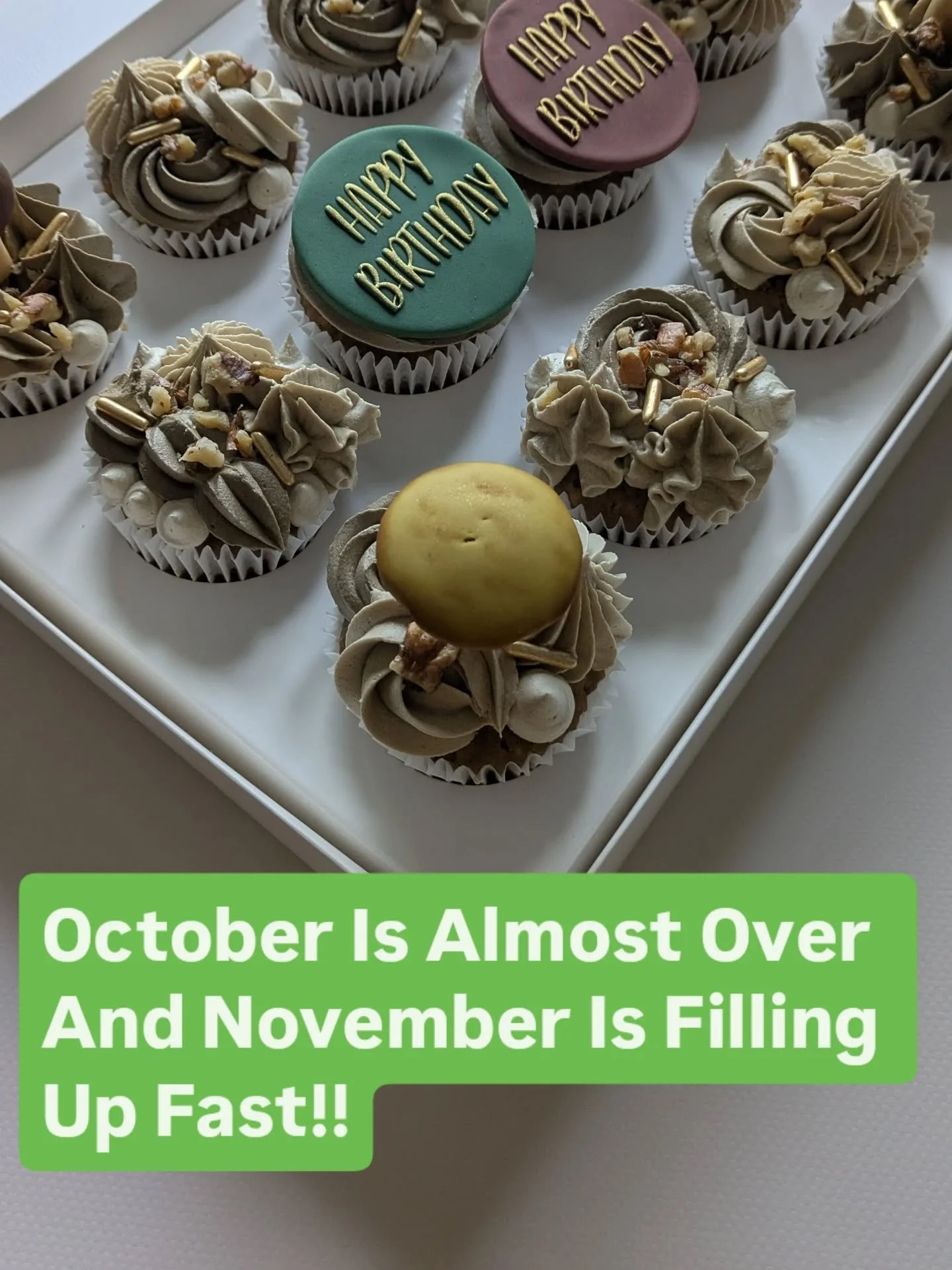 October's almost over and November's filling up fast!!

If you've got a celebration coming up in the next few weeks, now's the time to get in touch. To have a higher chance of securing your order Id recommend at least two weeks notice for custom cake