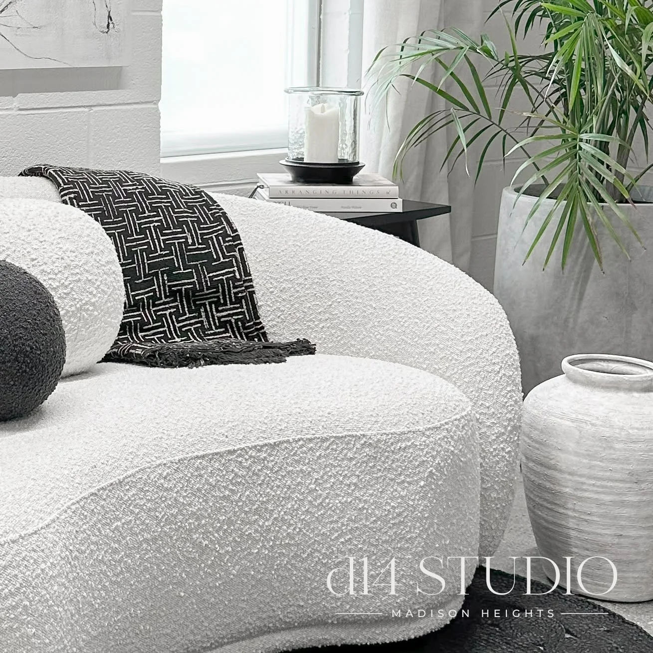 Creative Studio Rental | Detroit Area

Bold, design-driven space built for creative expression. d14 Studio is more than a set-ready studio &mdash; it&rsquo;s a creative hub built on community.

Whether you&rsquo;re capturing portraits, building brand