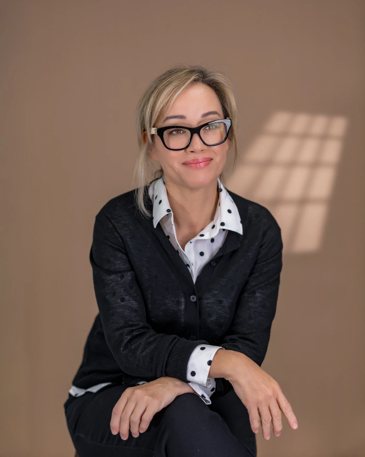 Thank you @inbloomstudiosphotography for coming in and capturing this beautifully executed branding session. Nancy&rsquo;s refined, composition-driven approach brings both subject and space together with intention and ease.

Shot inside d14 Studio &m