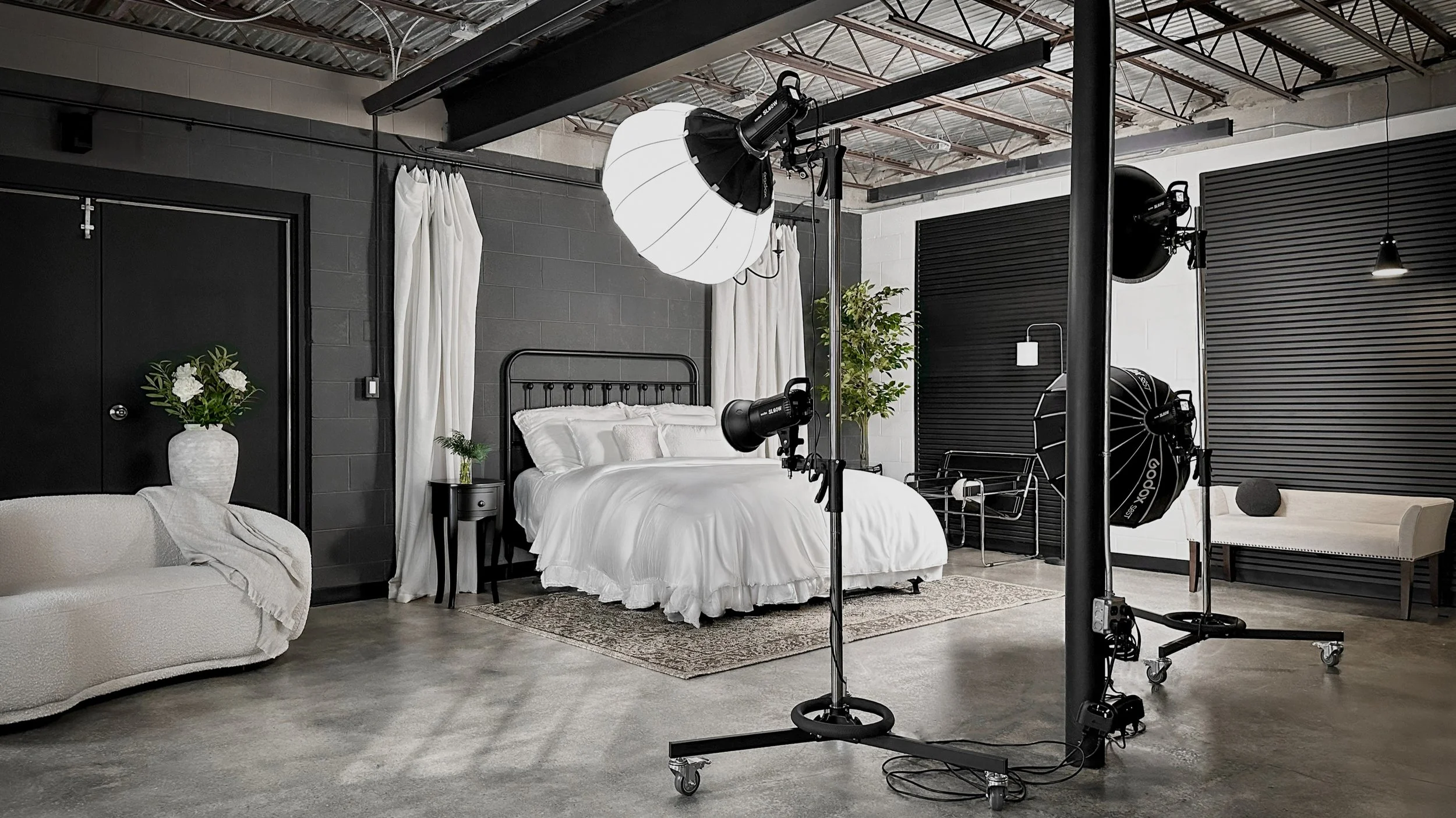 Some spaces don't need a seasonal refresh&mdash;they're designed to inspire year-round.

At d14 Studio, clean lines, natural textures, curated furnishings, and beautiful light create the perfect backdrop for branding sessions, editorials, headshots, 
