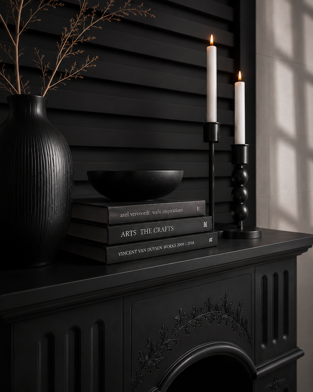 noir-mantel-styling-black-fireplace-d14-studio.png