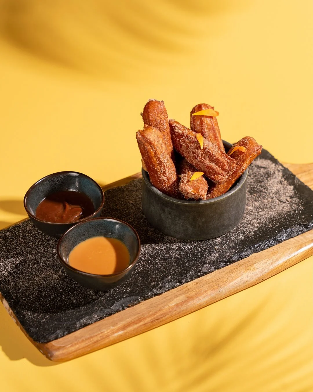 Nothing beats our classic churros. Fluffy dough dusted with cinnamon sugar and served up alongside brandy dulce de leche and salsa de chocolate. The perfect way to end your evening or kick off your weekend brunch.