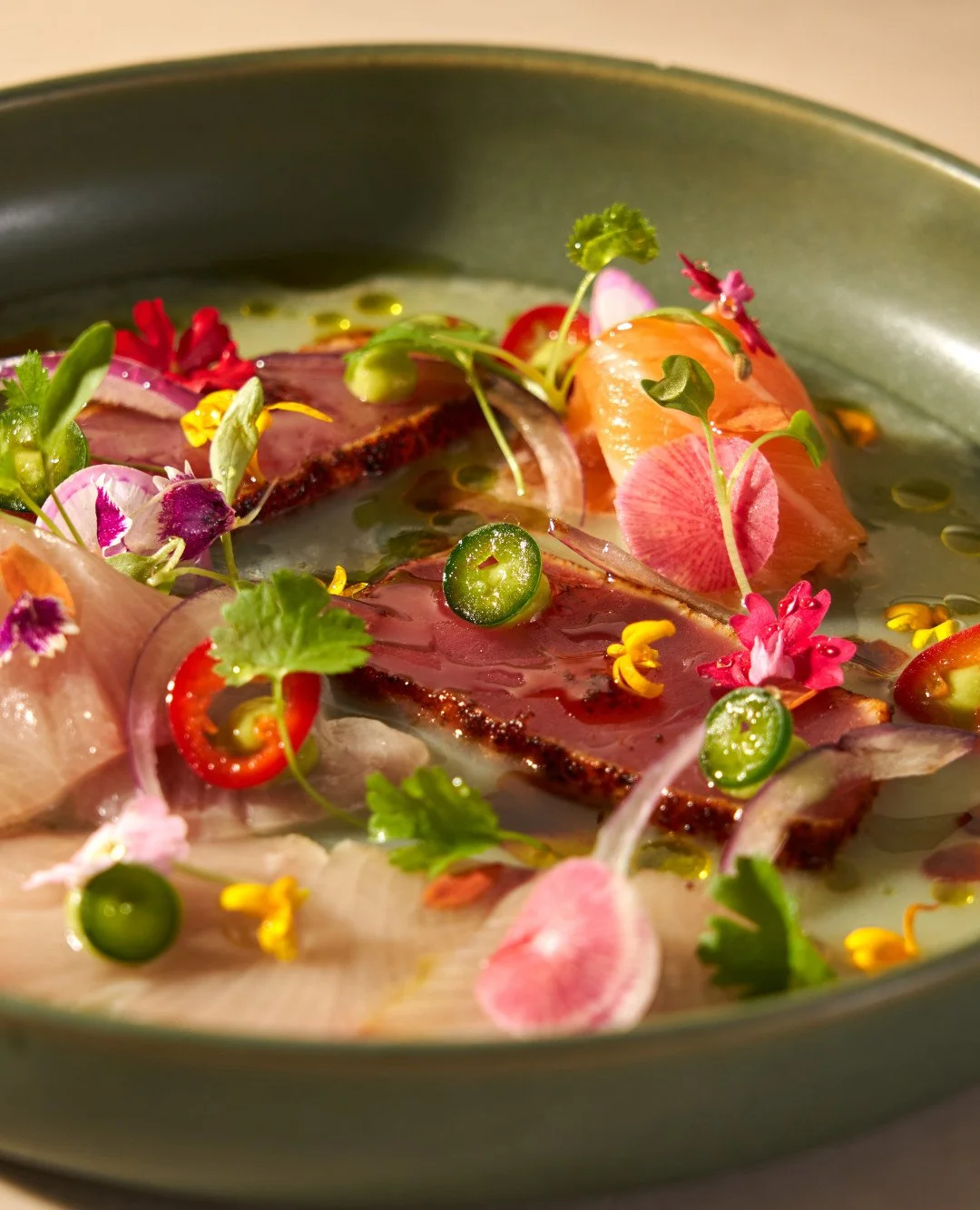 Only a few days remain to enjoy our 2026 Viva Abejas Capsule collection - available through April 22

🐟 Viva Tiradito
🍊 Viva Abejas Paloma
🐝 Beef Tenderloin
🍯 Honeycomb Carajillo