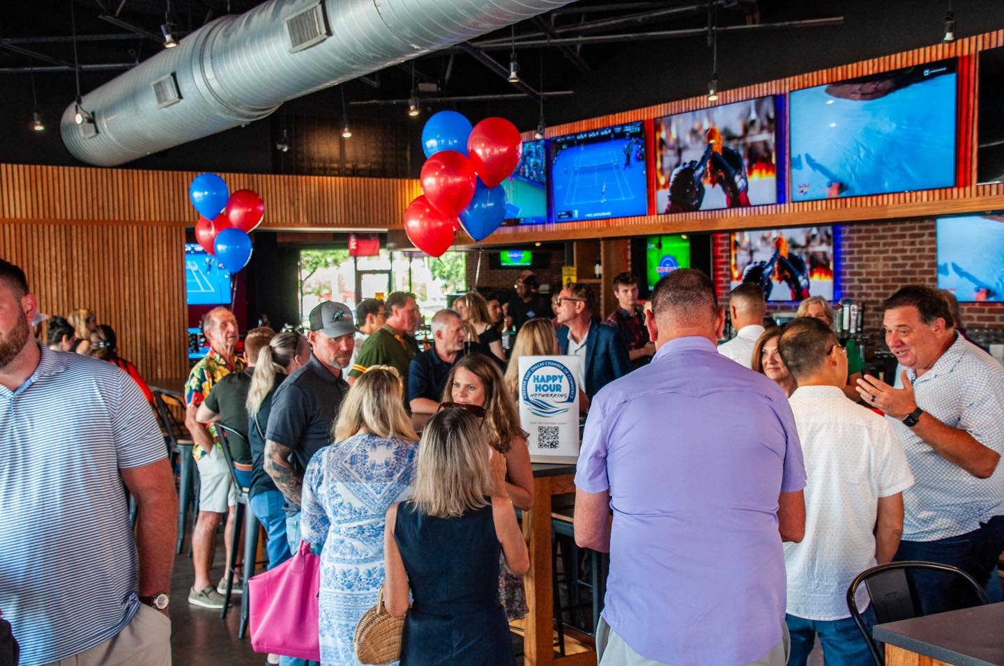 Score big with your next private event at Underdog! 🎉 Whether it's a birthday bash, corporate gathering, or game day party, we've got the perfect space for you. 

Host now! 🏈🍔 Email us at sportsbar.underdog@gmail.com for catering options and to bo