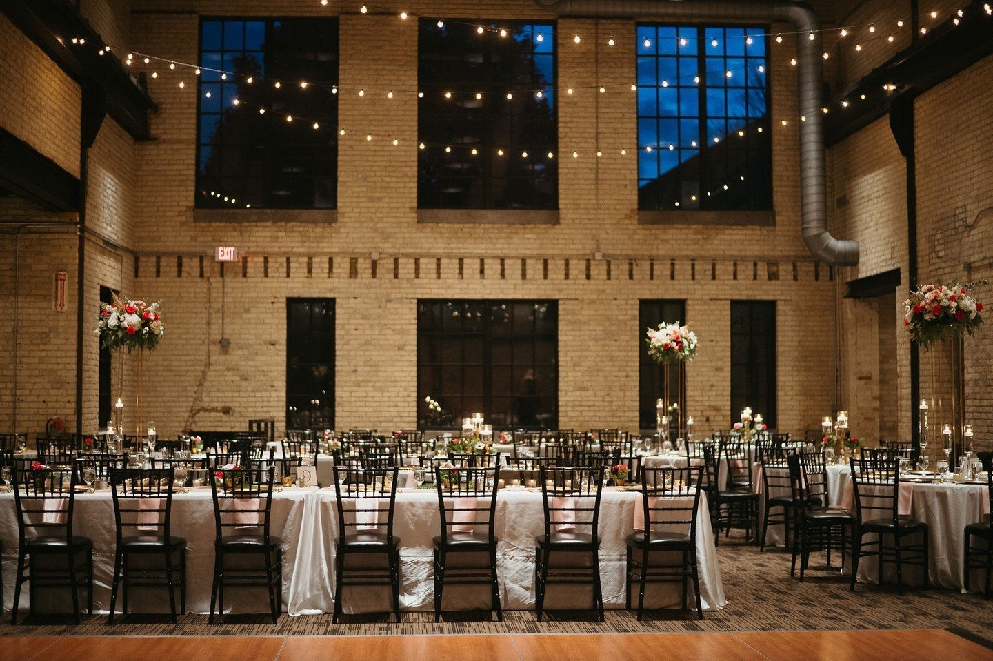 Entrust your dream wedding to us, your dedicated Grand Rapids wedding planner. We're passionate about curating unforgettable moments against the backdrop of our beloved city. From intimate celebrations to lively receptions in the heart of downtown, l