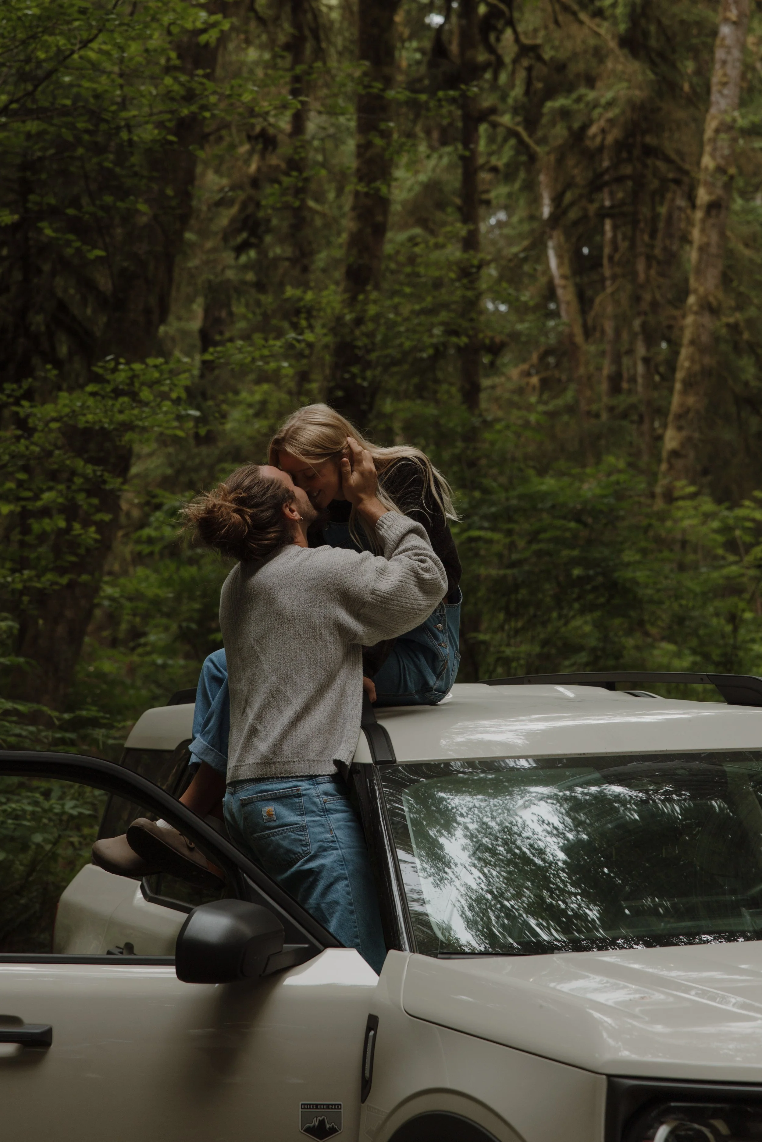 campfire couple_final-38.jpg