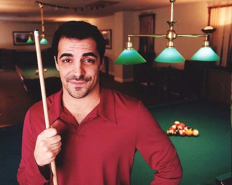 alex pool cue.jpg
