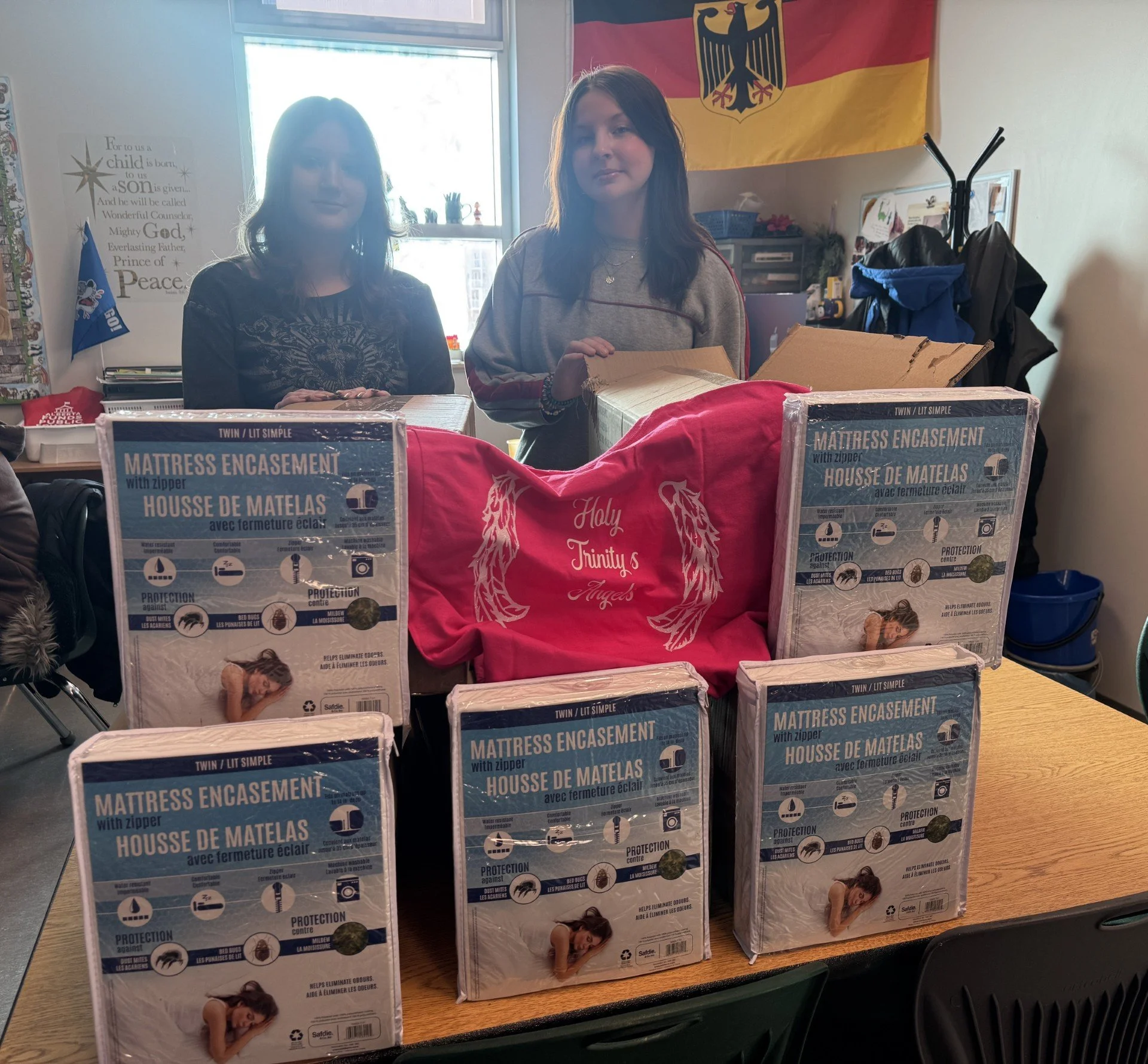 ✨🛏 Waypoints is proud to share our genuine thank you to the Holy Trinity Angels, a dedicated group of students and staff at @holytrinitycatholichighschool who consistently come together to support Unity House.

This group has shown up in many though