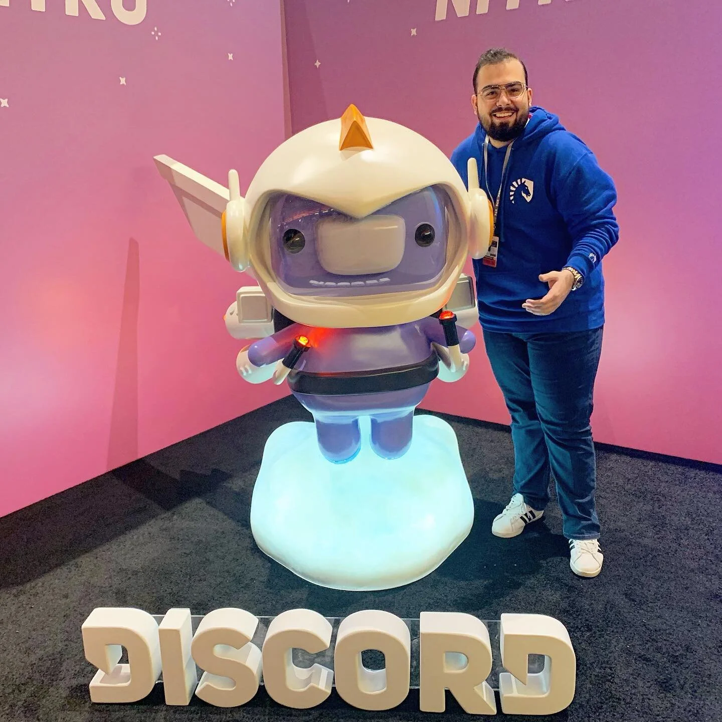 Having a blast with my guy @tvgbadger #discordpaxsouth2020