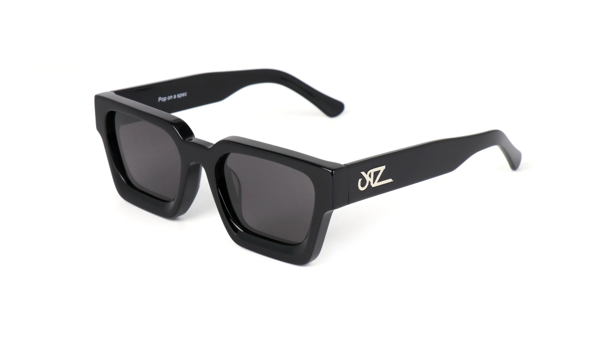 Airlie black side .jpg