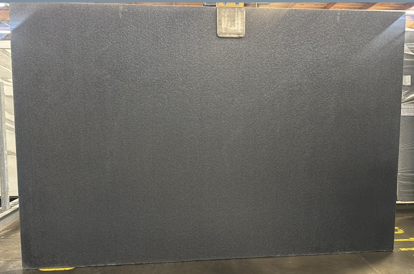 Lot#: 227851 / Size: 77" x 122" x 3cm / Finish: Flamed