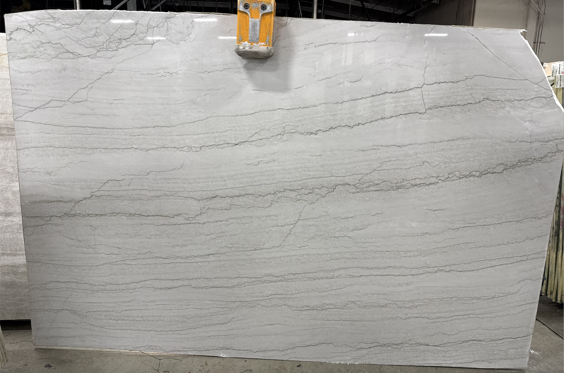 Lot#: 229990 / Size: 81" x 125" / Finish: Polished