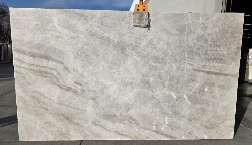 Lot# 229761 / Size: 78" x 134" / Finish: Honed