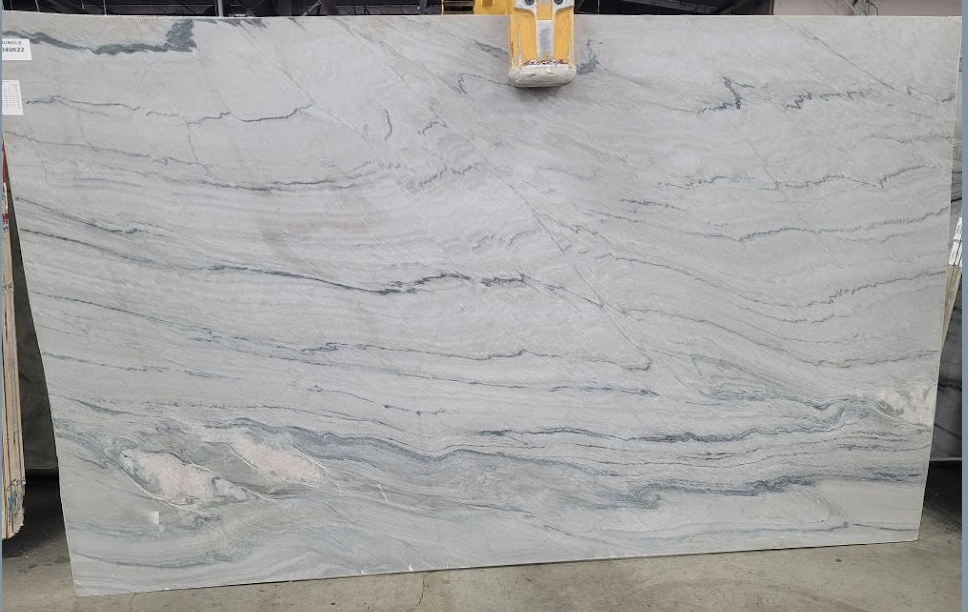 Lot#: 227783 / Size: 74" x 123" / Finish: Leathered