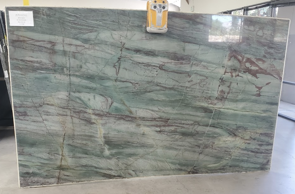 Lot# 216440 / Size: 72" x 119"  / Finish: Polished