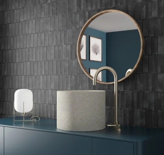 COCO-black-hat-matt-bath-560x560.jpg