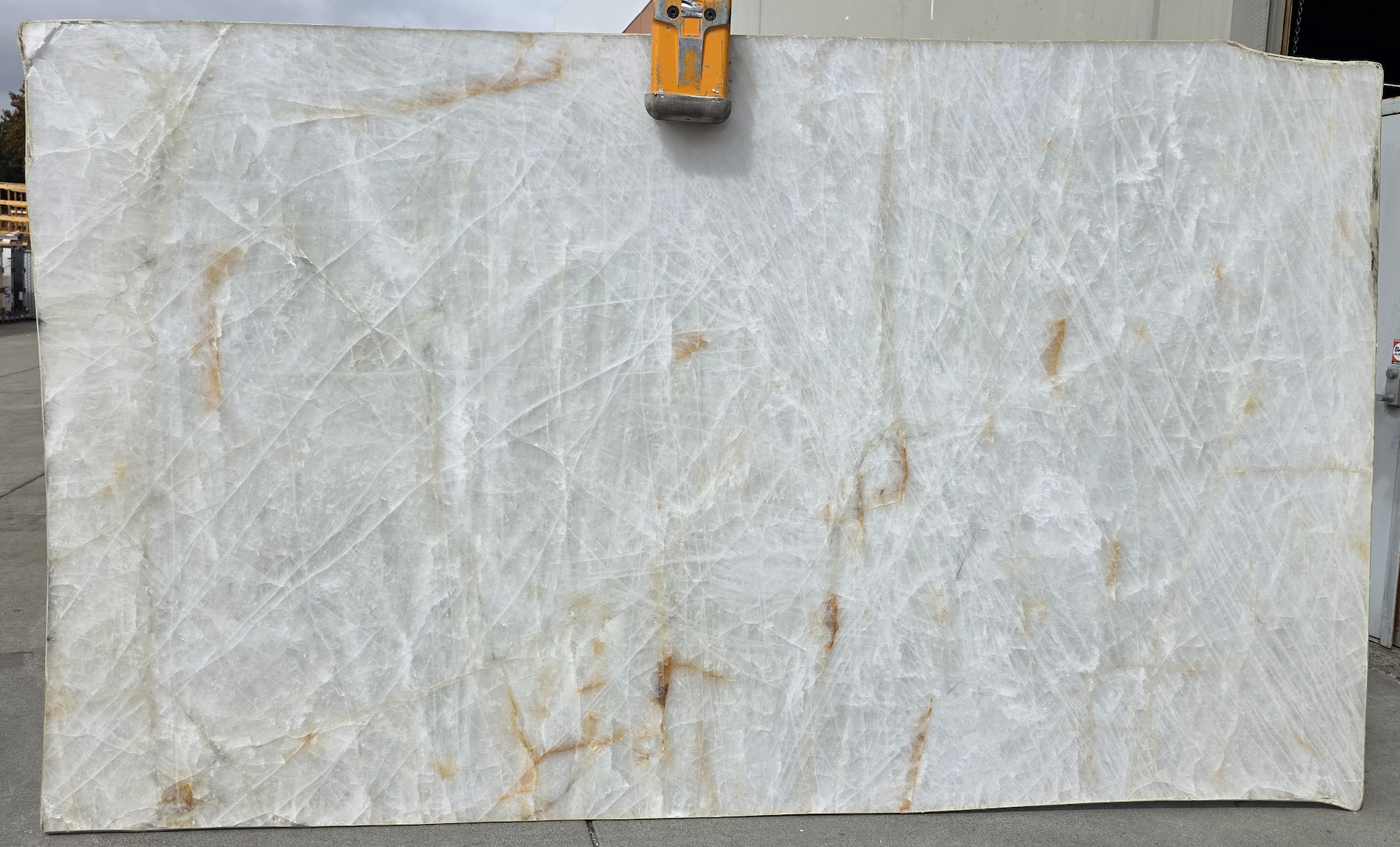 Lot#: 230614 / Size: 80" x 135" / Finish: Polished