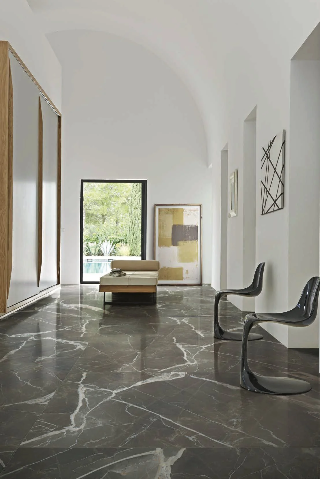 Calacatta Black 4.jpg