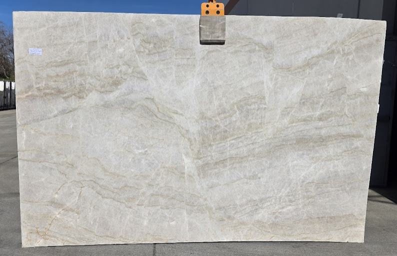Lot# 230060 / Size: 79" x 121" / Finish: Polished
