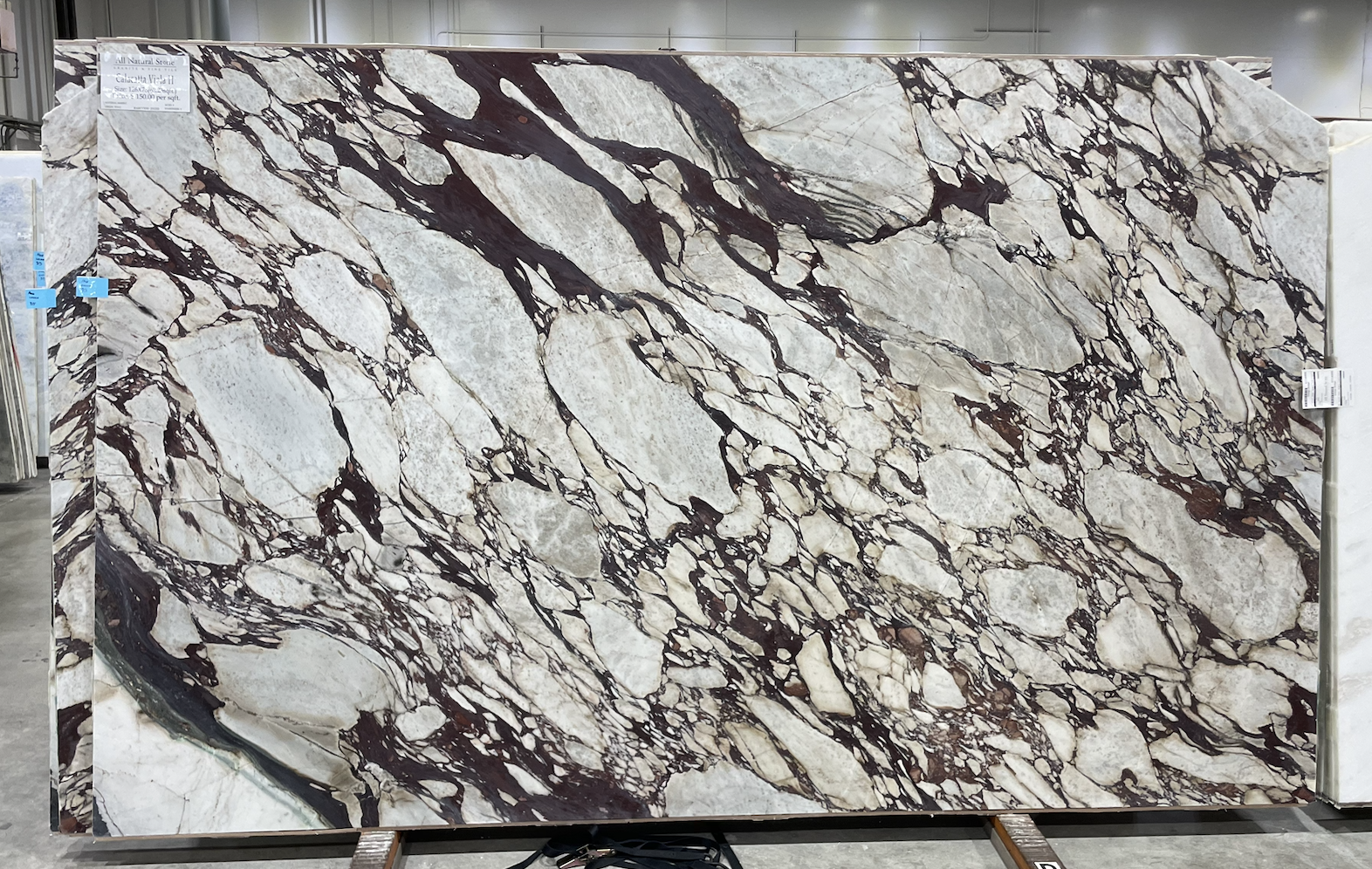 Lot#: 231252 / Size: 78" x 126" / Finish: Honed
