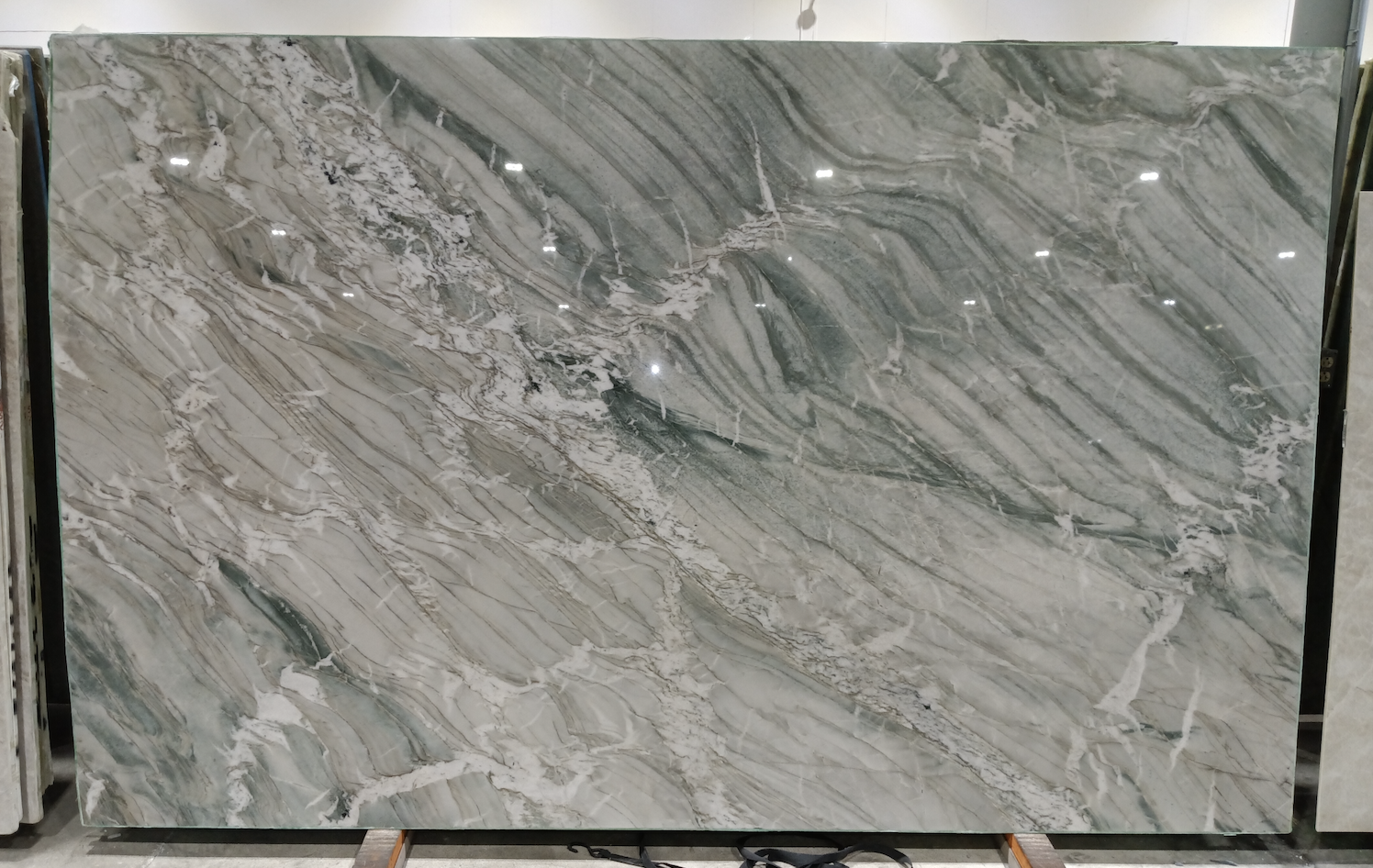Lot#: 231301 / Size: 78" x 124" / Finish: Polished