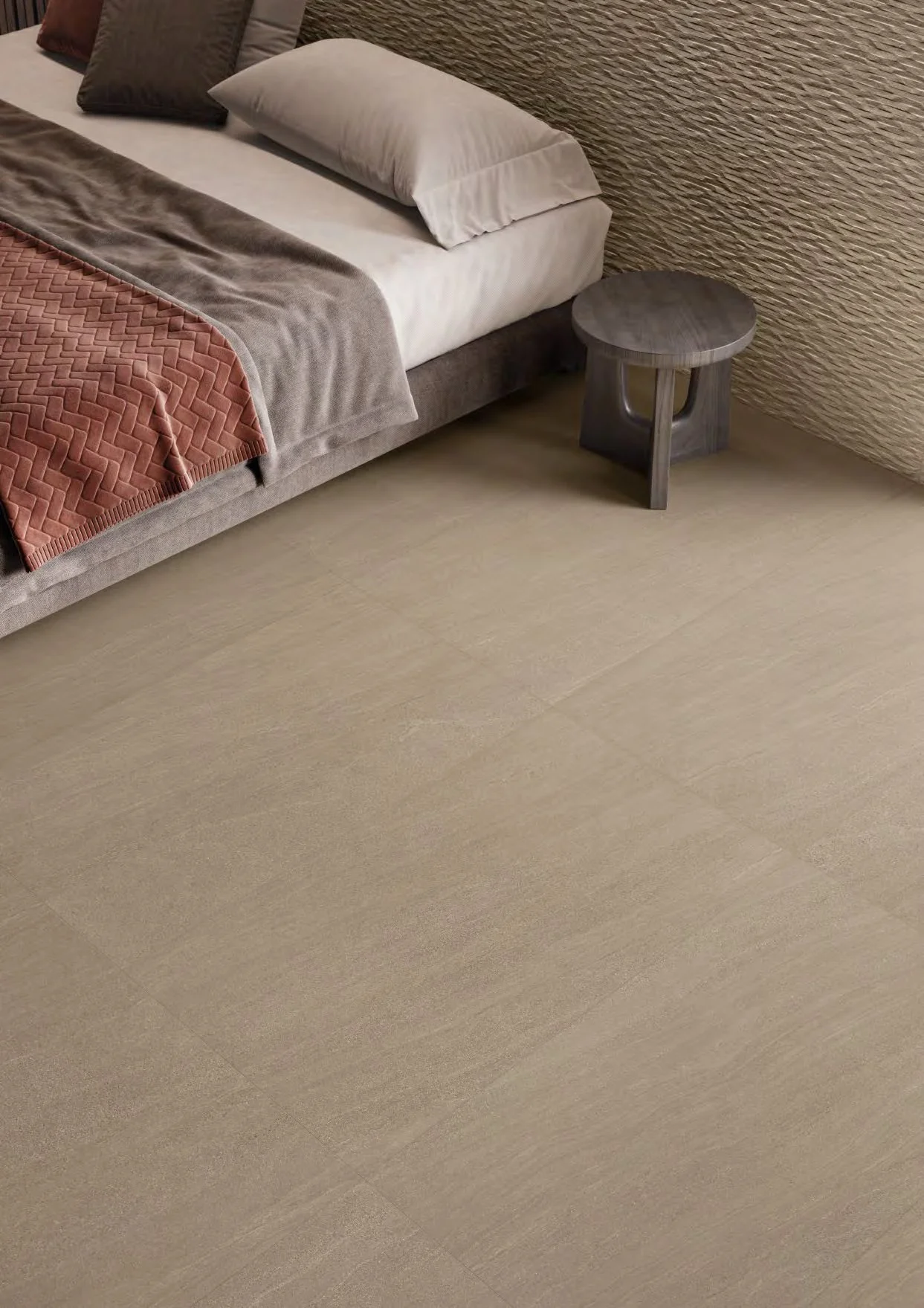Taupe 1.jpg