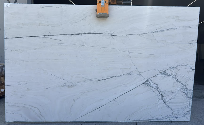 Lot#: 228252 / Size: 78" x 129" / Finish: Honed