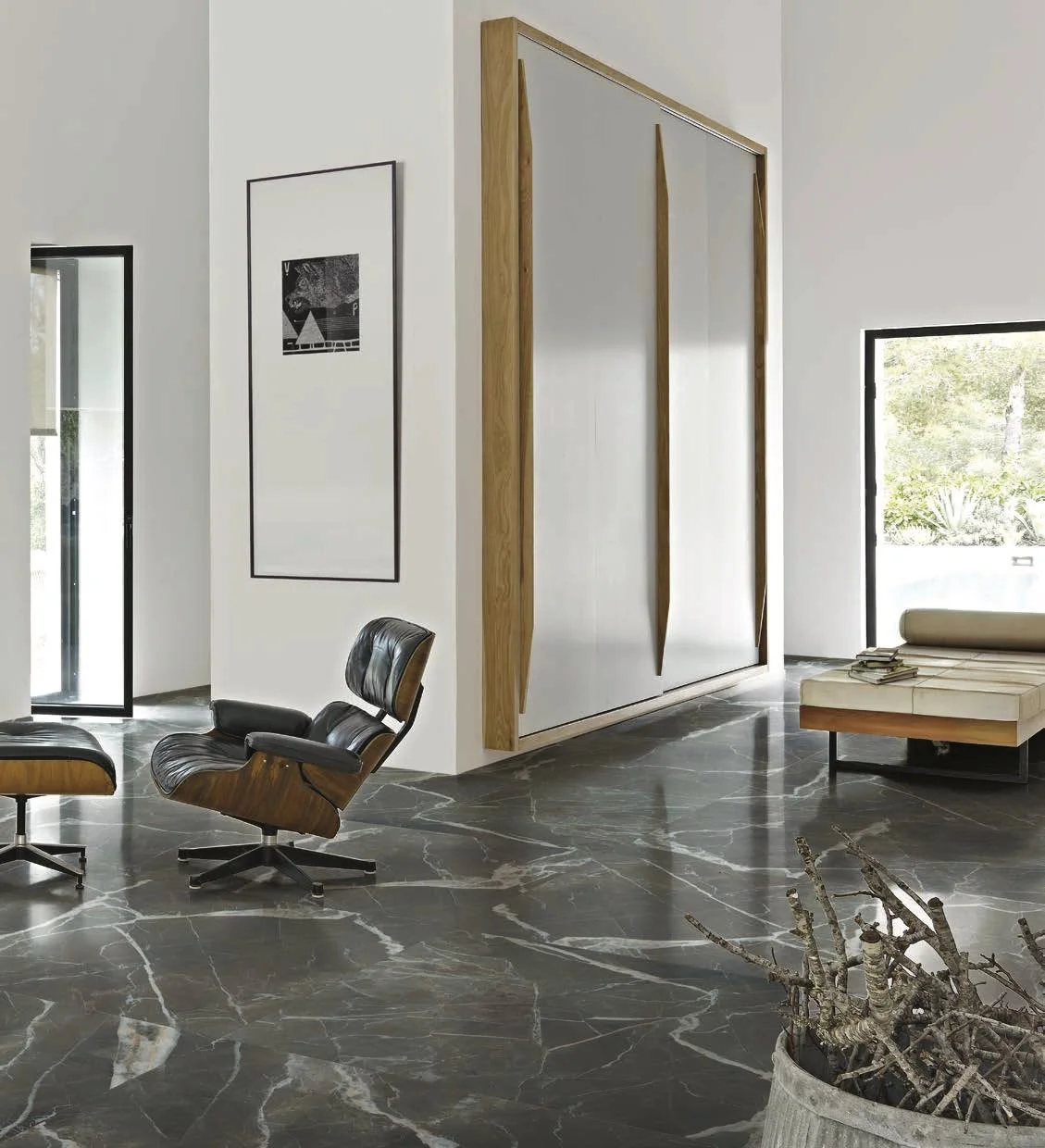 Calacatta Black 3.jpg