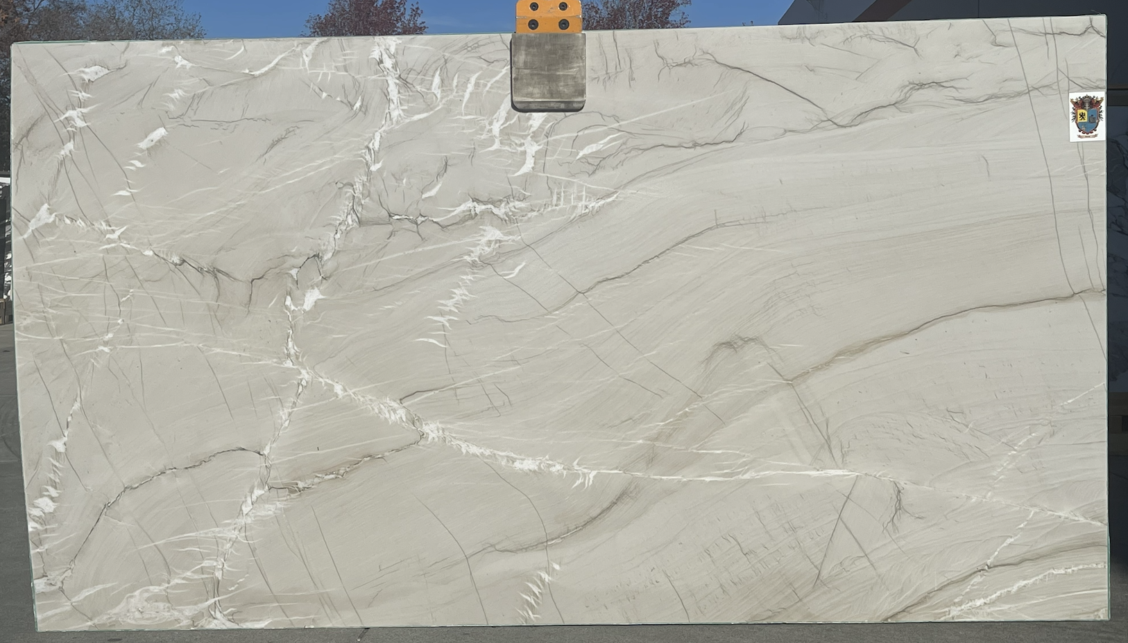 Lot#: 229653 / Size: 68" x 124" / Finish: Polished