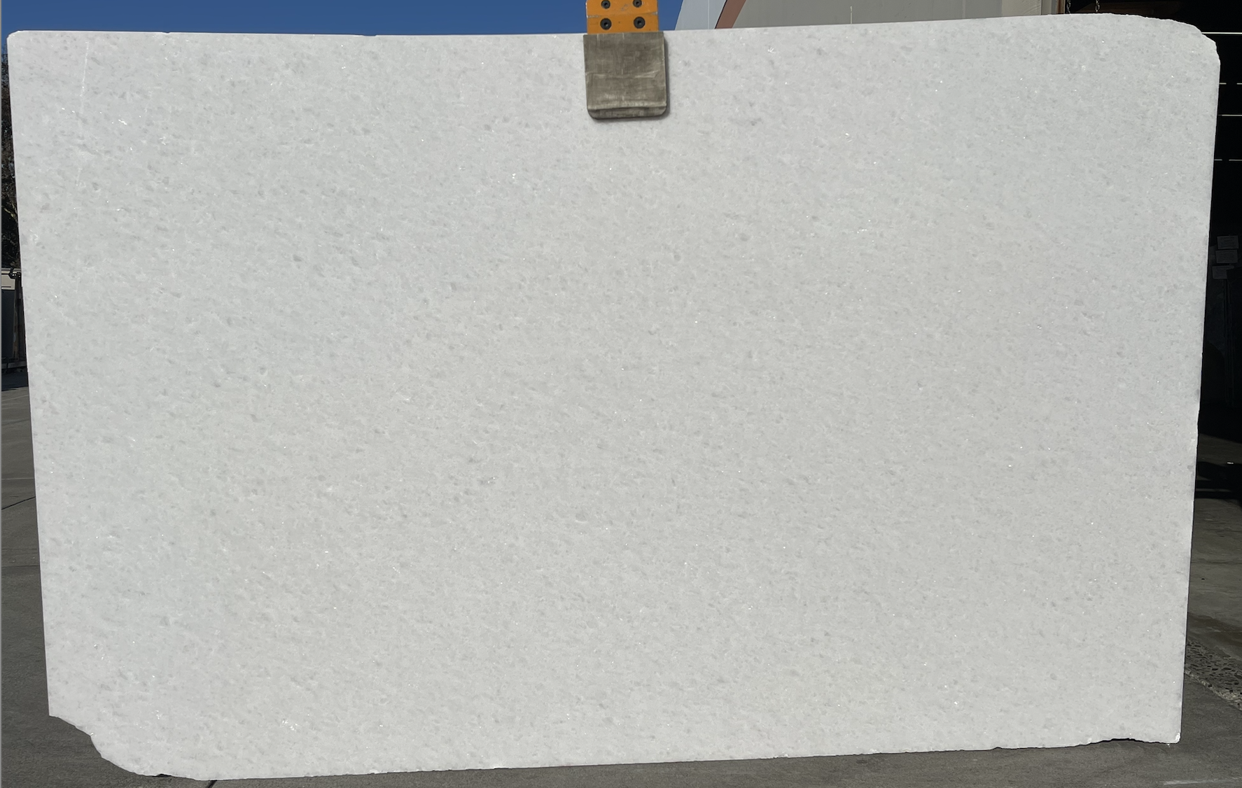 Lot#: 229692 / Size: 79" x 125" / Finish: Polished